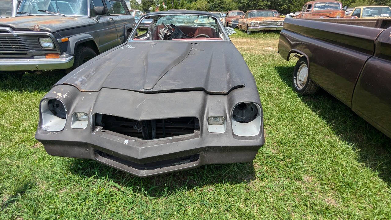 Chevrolet-Camaro-Coupe-1980-Black-Burgundy-99999-1