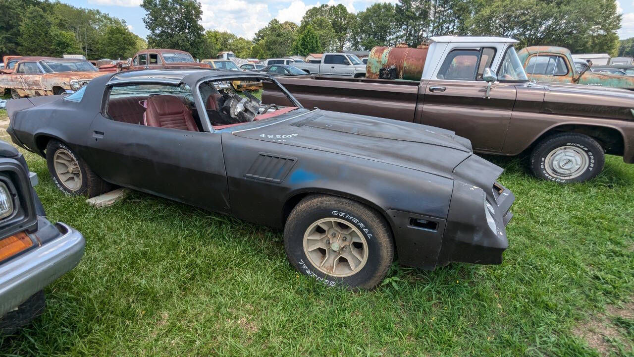 Chevrolet-Camaro-Coupe-1980-Black-Burgundy-99999-2