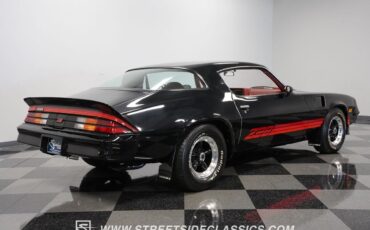 Chevrolet-Camaro-Coupe-1980-Black-Carmine-48971-12