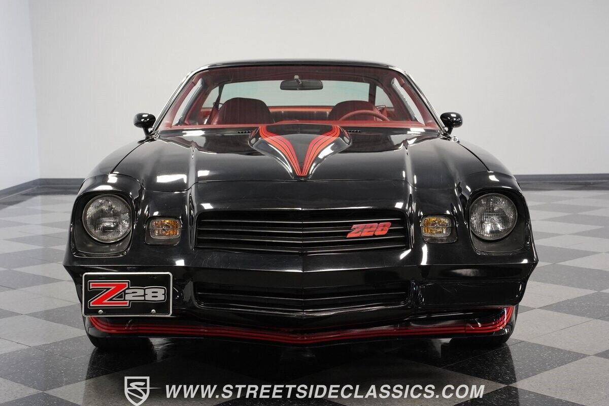 Chevrolet-Camaro-Coupe-1980-Black-Carmine-48971-17