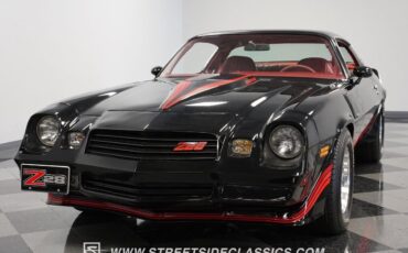 Chevrolet-Camaro-Coupe-1980-Black-Carmine-48971-18