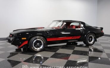 Chevrolet-Camaro-Coupe-1980-Black-Carmine-48971-6