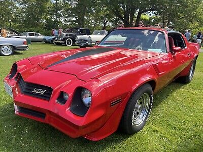 Chevrolet-Camaro-Coupe-1980-Red-1609-1