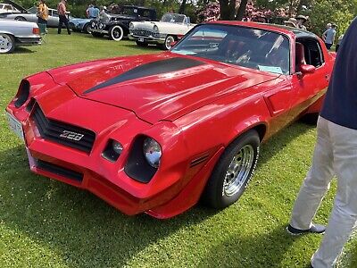 Chevrolet-Camaro-Coupe-1980-Red-1609-3