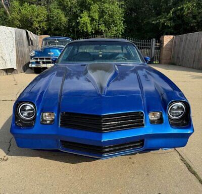 Chevrolet-Camaro-Coupe-1981-Blue-Black-64374-2