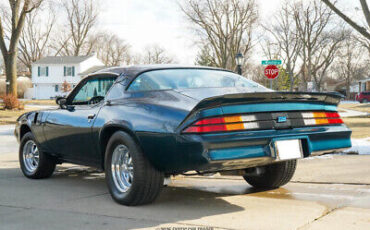 Chevrolet-Camaro-Coupe-1981-Blue-Black-64374-5