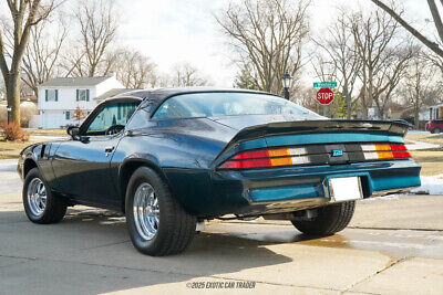 Chevrolet-Camaro-Coupe-1981-Blue-Black-64374-5