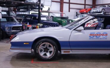 Chevrolet-Camaro-Coupe-1982-Silver-Blue-28780-1