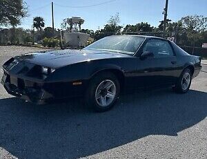 Chevrolet-Camaro-Coupe-1983-Purple-105991-1