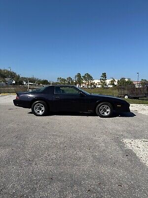 Chevrolet-Camaro-Coupe-1983-Purple-105991-4