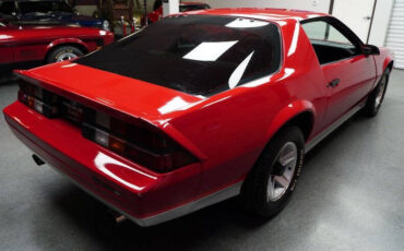 Chevrolet-Camaro-Coupe-1983-Red-Dark-Charcoal-164821-9