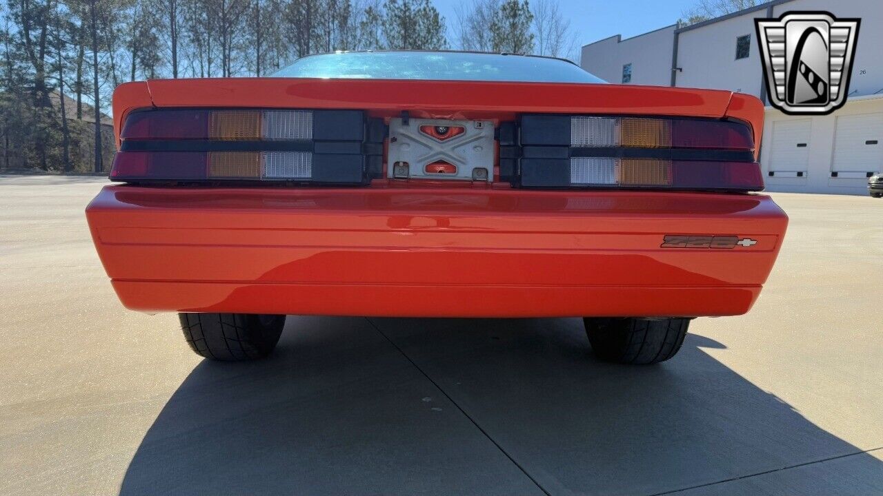 Chevrolet-Camaro-Coupe-1984-Orange-Black-112883-10