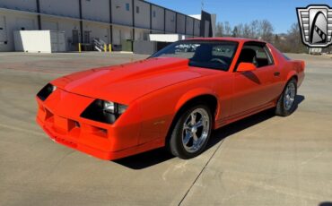 Chevrolet-Camaro-Coupe-1984-Orange-Black-112883-2