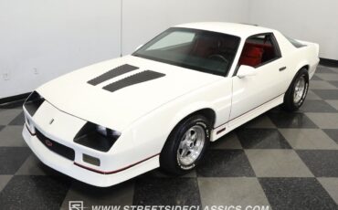 Chevrolet-Camaro-Coupe-1986-White-Red-25822-18