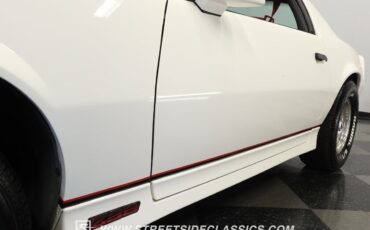 Chevrolet-Camaro-Coupe-1986-White-Red-25822-20