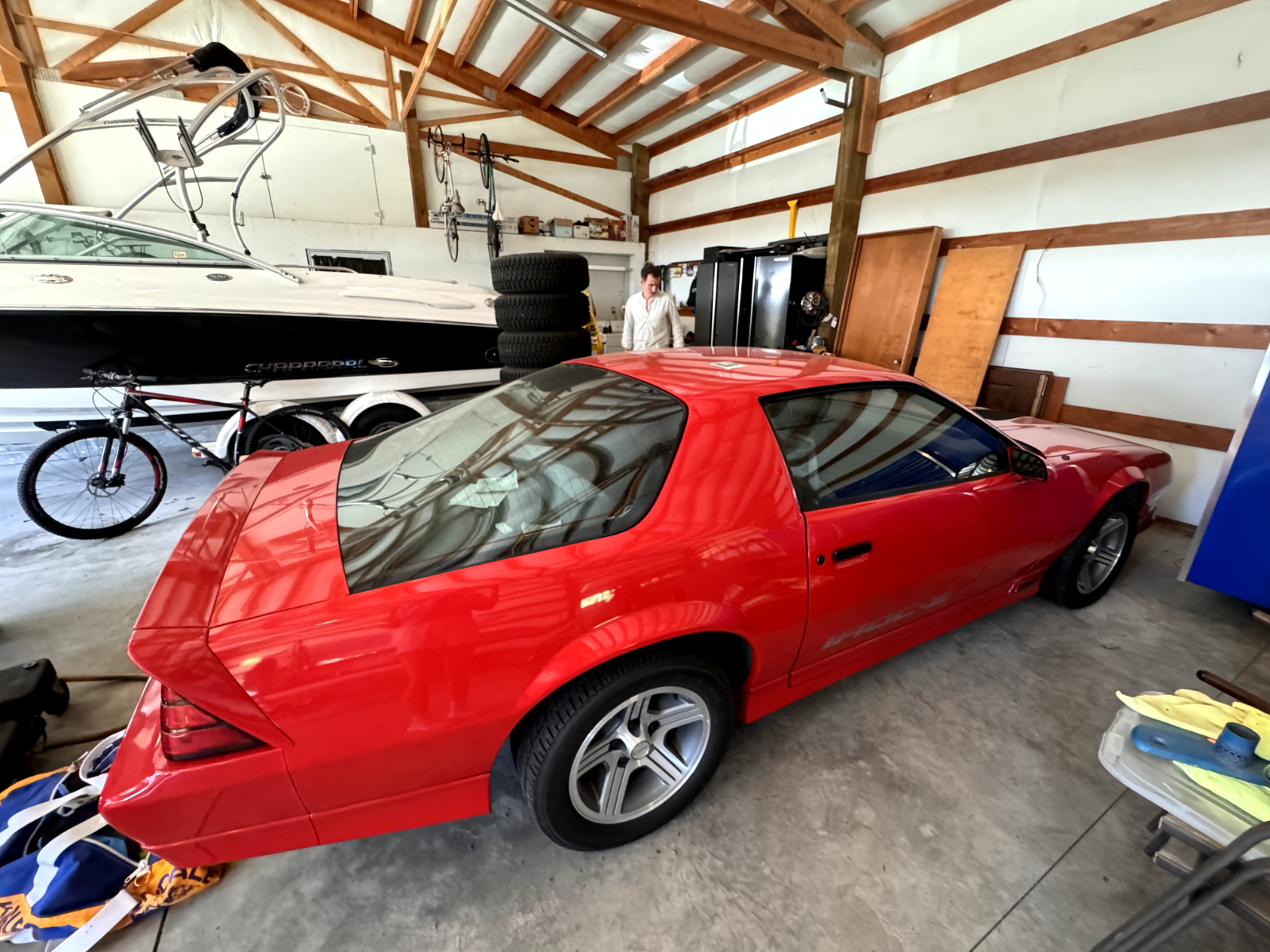 Chevrolet-Camaro-Coupe-1988-Red-Gray-44766-11