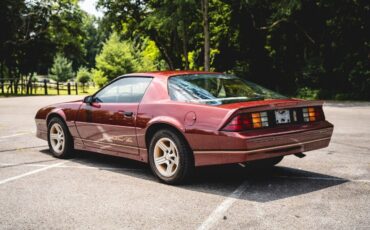 Chevrolet-Camaro-Coupe-1988-Red-Tan-54340-4