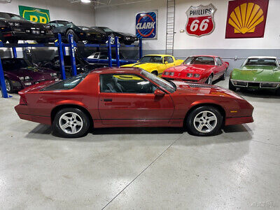 Chevrolet-Camaro-Coupe-1989-Red-Gray-27135-9