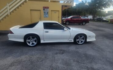 Chevrolet-Camaro-Coupe-1991-White-Gray-70811-6