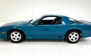 Chevrolet-Camaro-Coupe-1992-Blue-Gray-125445-1