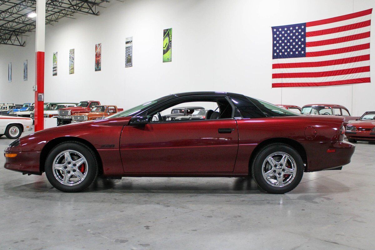 Chevrolet-Camaro-Coupe-1994-Red-Graphite-51596-1