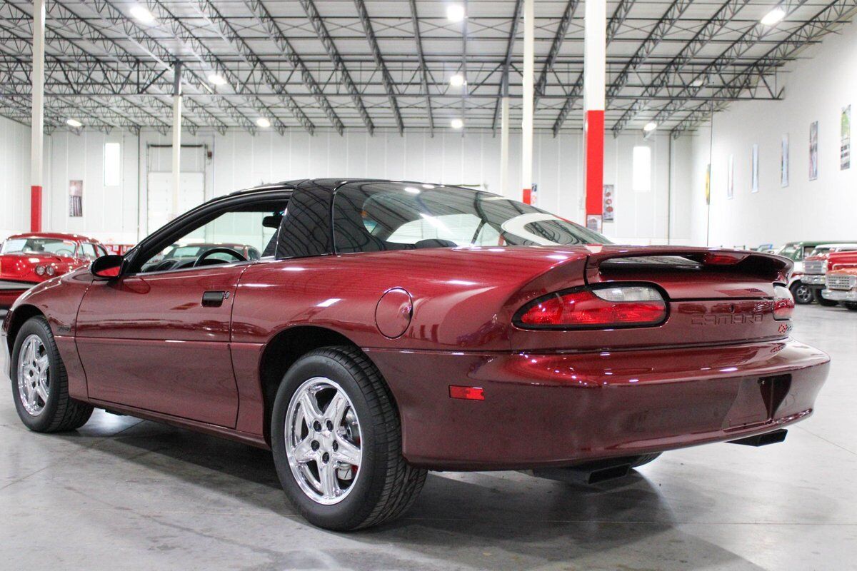 Chevrolet-Camaro-Coupe-1994-Red-Graphite-51596-2