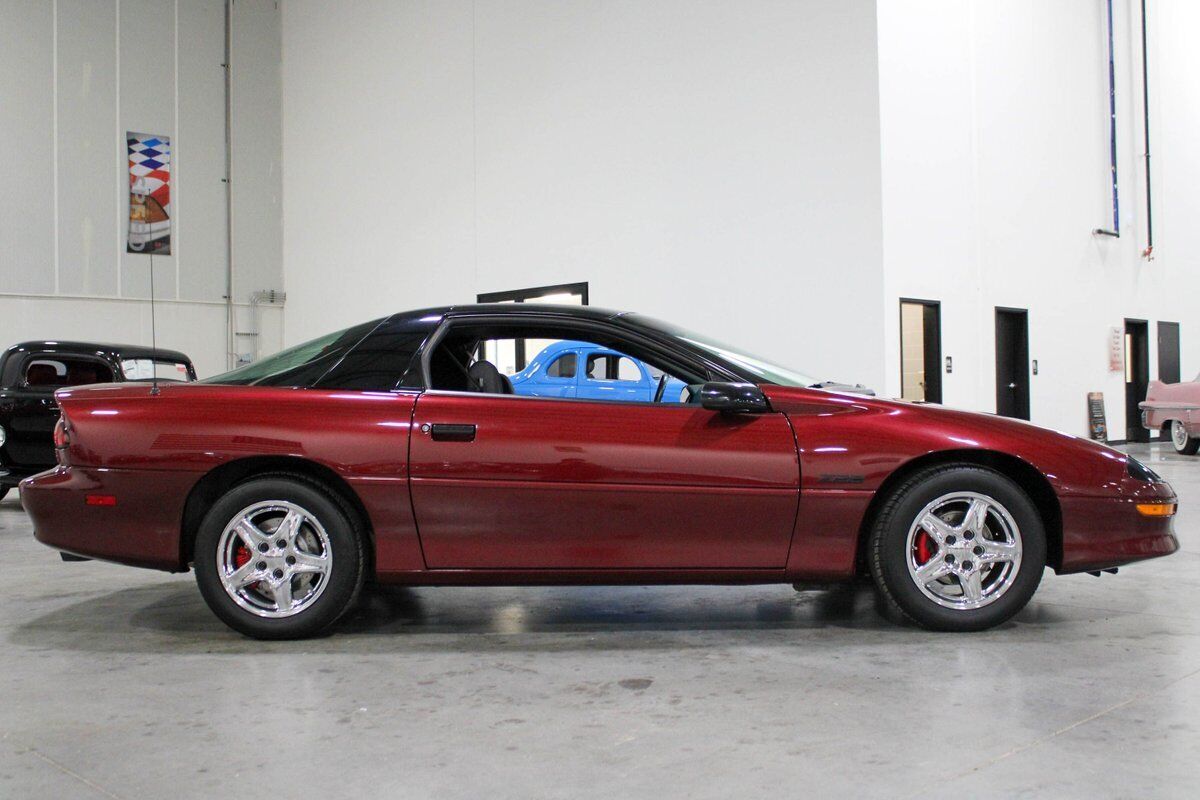 Chevrolet-Camaro-Coupe-1994-Red-Graphite-51596-5