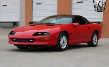 Chevrolet-Camaro-Coupe-1995-Red-Black-121039-3