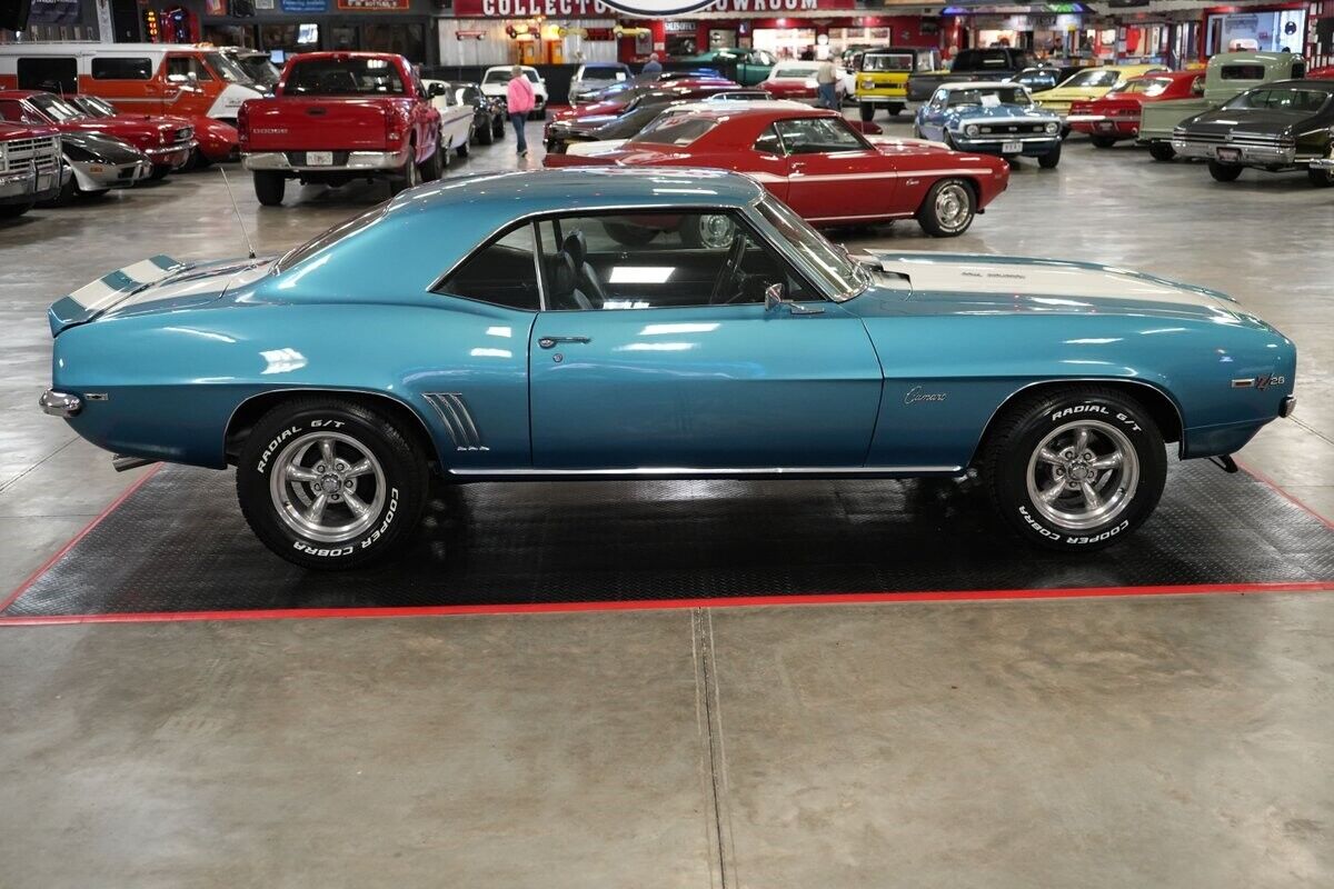 Chevrolet-Camaro-Z28-Style-Coupe-1969-Black-0-15