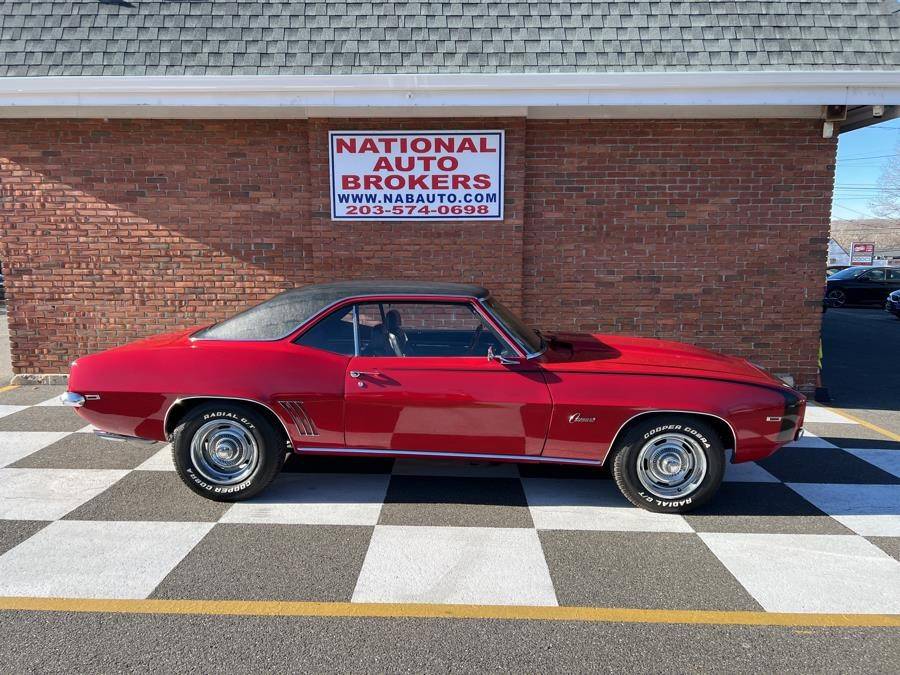 Chevrolet-Camaro-coupe-1969-red-32655-1