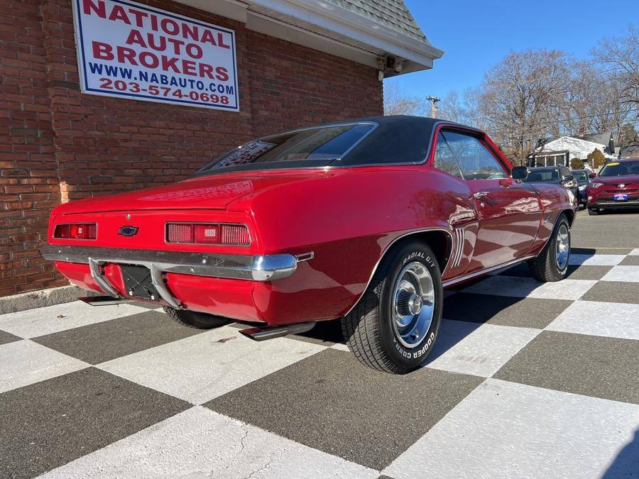 Chevrolet-Camaro-coupe-1969-red-32655-10