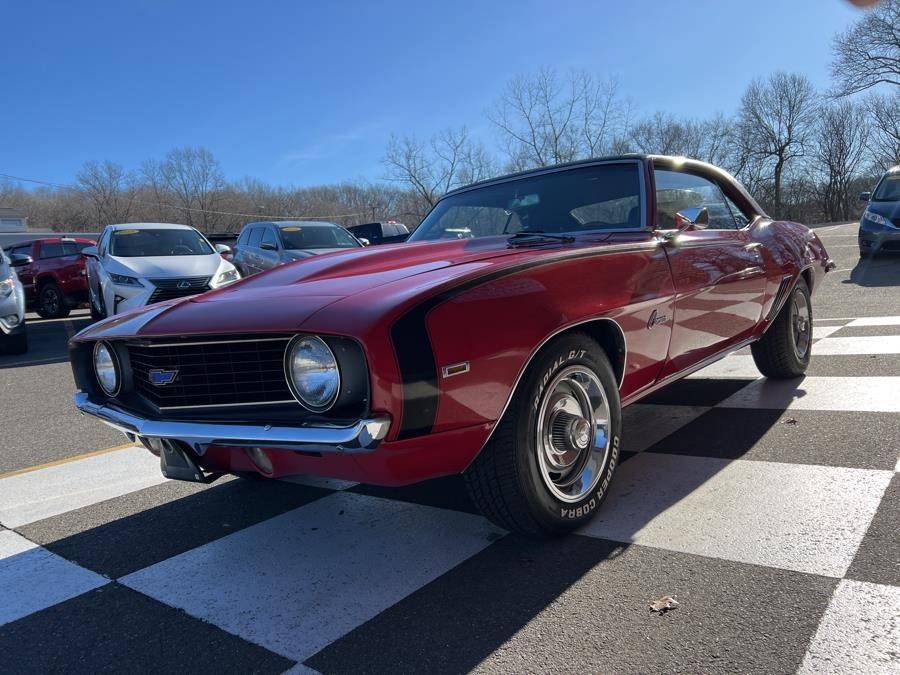 Chevrolet-Camaro-coupe-1969-red-32655-5