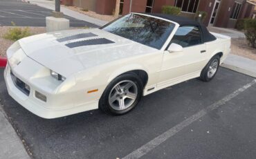 Chevrolet-Camaro-iroc-z28-convertible-1988-white-125529-4