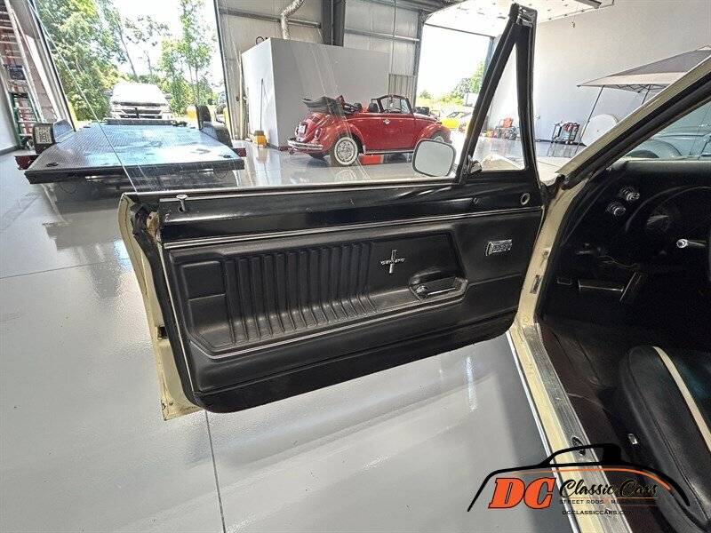 Chevrolet-Camaro-rs-1967-black-150443-18