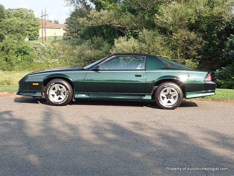 Chevrolet-Camaro-rs-1992-green-14383-1