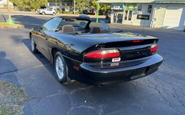 Chevrolet-Camaro-sport-coupe-amp-convertible-1995-black-141702-1