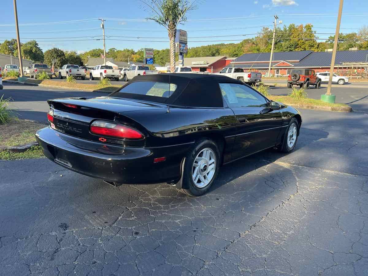 Chevrolet-Camaro-sport-coupe-amp-convertible-1995-black-141702-7