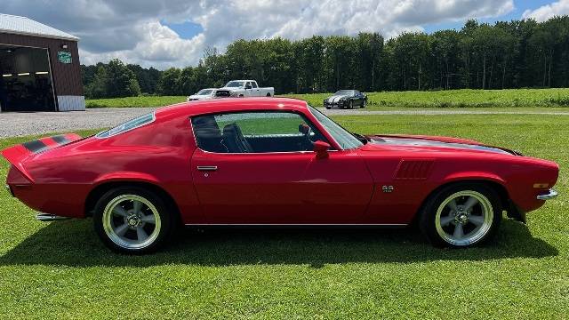 Chevrolet-Camaro-ss-1972-red-95376-2