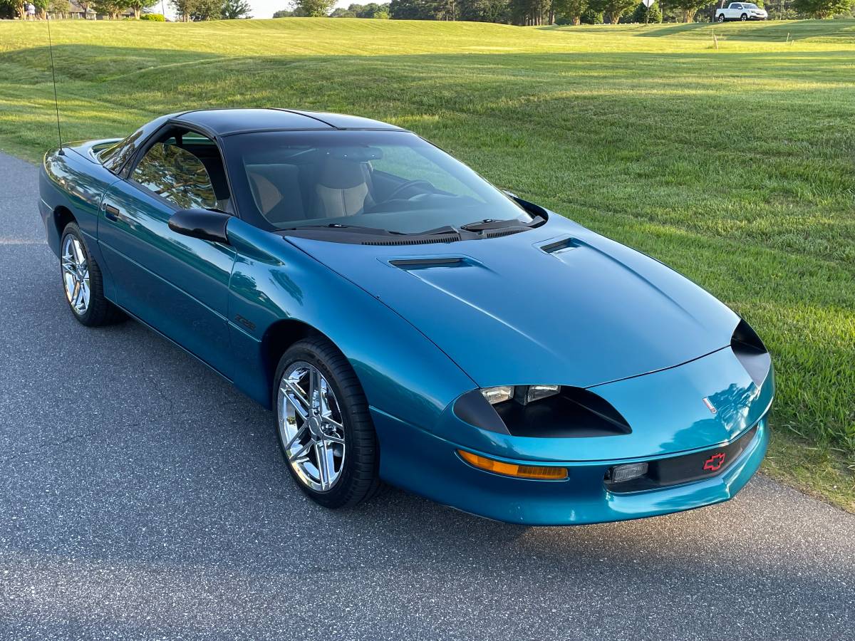 Chevrolet-Camaro-z28-1994-blue-118286-2