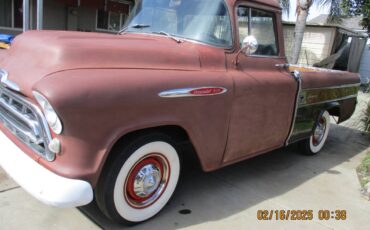 Chevrolet-Cameo-1957-brown-160932-4