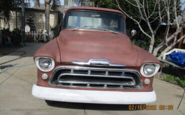 Chevrolet-Cameo-1957-brown-160932-6