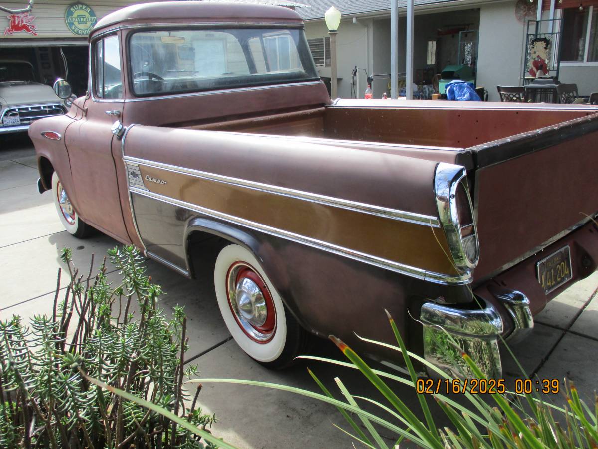 Chevrolet-Cameo-1957-brown-160932