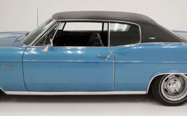 Chevrolet-Caprice-1966-Blue-Black-141643-1