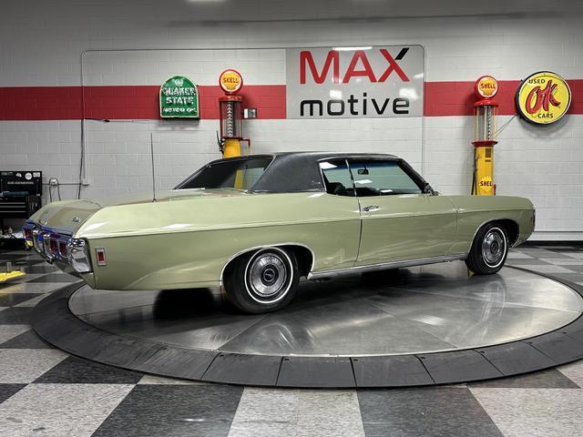 Chevrolet-Caprice-1969-Green-Black-96609-6