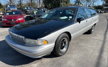 Chevrolet-Caprice-1991-grey-271735