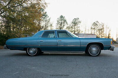 Chevrolet-Caprice-Berline-1974-Blue-Blue-34432-8