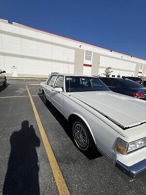 Chevrolet-Caprice-Berline-1987-White-172200-3