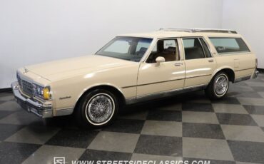 Chevrolet-Caprice-Break-1981-Beige-Camel-144880-5