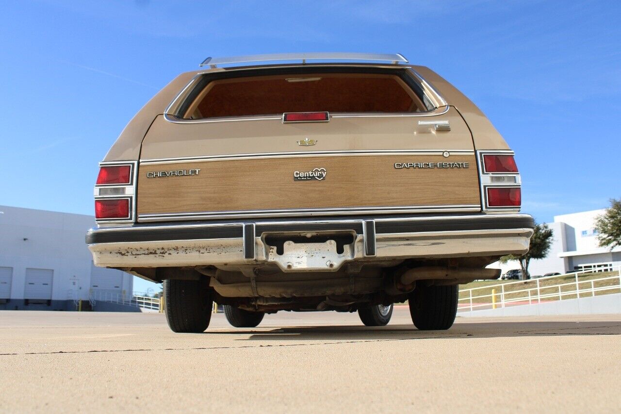 Chevrolet-Caprice-Cabriolet-1986-Tan-Tan-45538-7