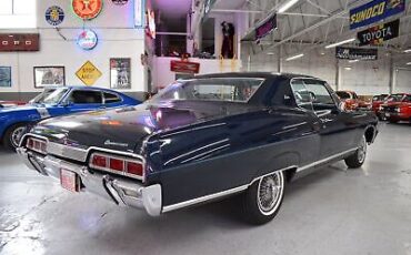 Chevrolet-Caprice-Coupe-1967-Blue-Blue-93500-10